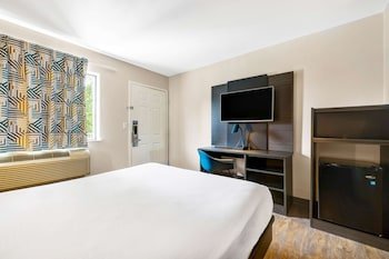 Motel 6 Seattle North - Kirkland