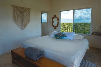 Casa Mía El Cuyo Eco Beach Boutique