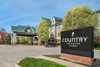Country Inn & Suites by Radisson, Toledo South, OH