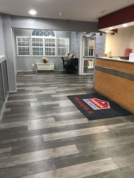 Ramada Limited Bloomington