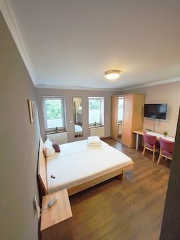Burger's Hotel & Restaurant