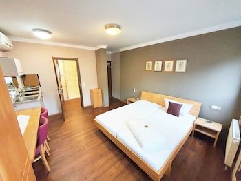 Burger's Hotel & Restaurant