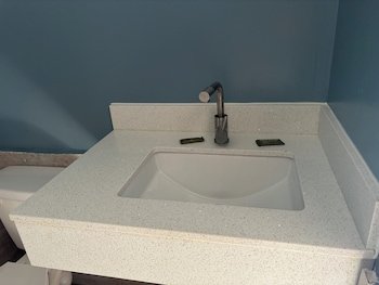 Budget Inn Express
