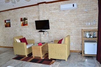 Eden Resort