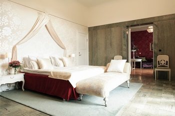 Bjertorp Slott