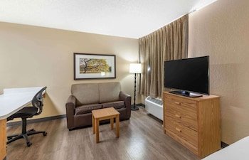 Extended Stay America Orlando Lake Mary 1040 Greenwood Blvd.