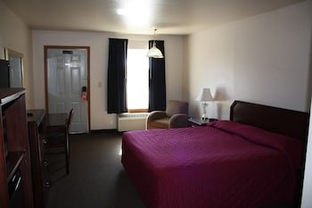 Boomtown Inn Motel