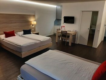 Wego Hotel