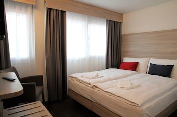 Wego Hotel