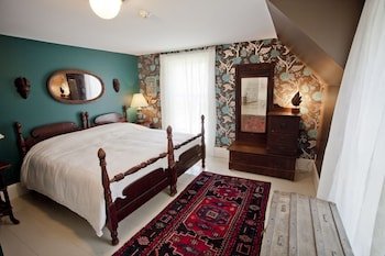 The Notch House