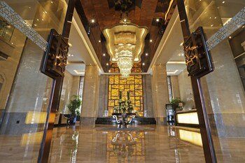 Yarrow Hotel