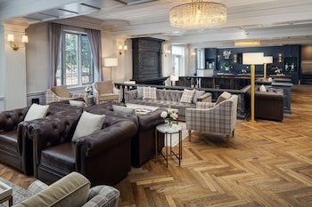 The Madison Hotel