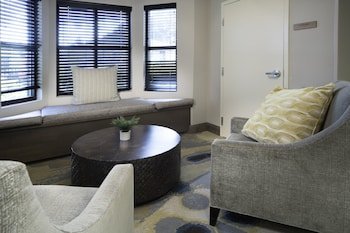 Staybridge Suites Summerville - Charleston Area