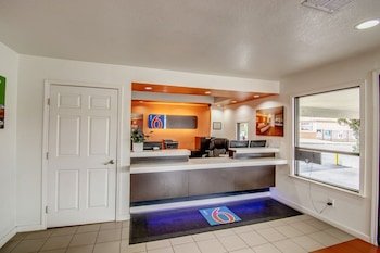 Motel 6 Manteca CA