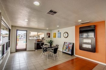 Motel 6 Manteca CA