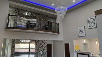 Super 8 by Wyndham Kingwood Houston North