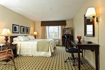 Silver Fox Inn