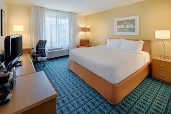 Fairfield Inn & Suites Indianapolis Airport