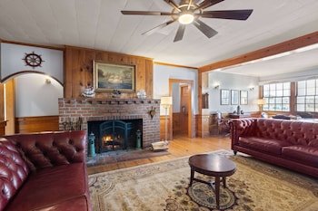 Days Inn by Wyndham Kill Devil Hills Oceanfront - Wilbur