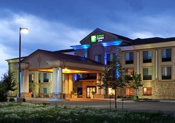 Holiday Inn Express & Suites Longmont