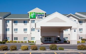 Holiday Inn Express & Suites Stevens Point