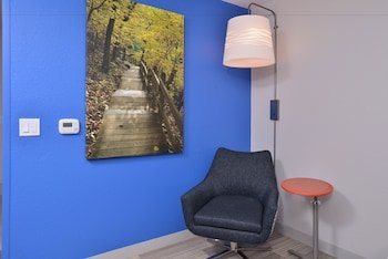 Holiday Inn Express & Suites Stevens Point