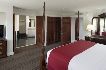 Fairbanks Inn