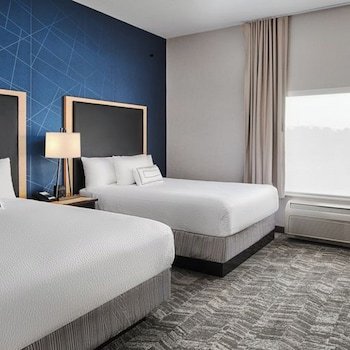 Springhill Suites By Marriott Roanoke