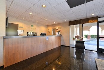 Quality Inn Wine Country