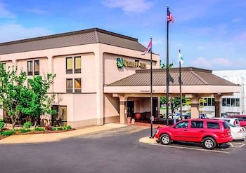 Quality Inn & Suites St. Louis