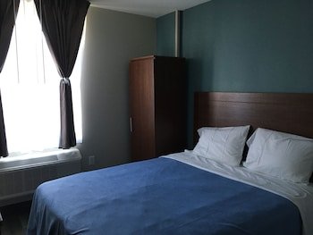 Magna Hotel