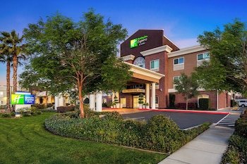 Holiday Inn Express Hotel & Suites Sacramento NE Cal Expo