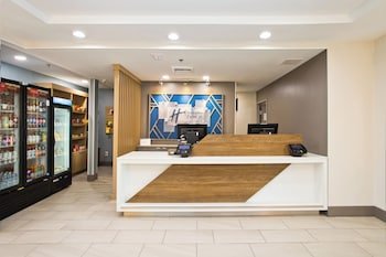 Holiday Inn Express Hotel & Suites Sacramento NE Cal Expo