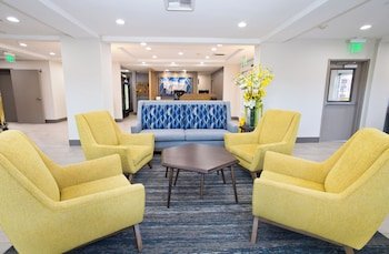 Holiday Inn Express Hotel & Suites Sacramento NE Cal Expo