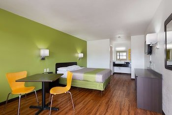 Motel 6 Chattanooga East