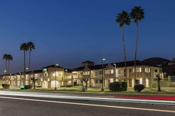 Quality Inn Lake Elsinore I-15