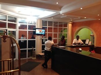Toprate Luxury Hotel