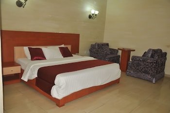 Toprate Luxury Hotel