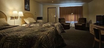 Gray Wolf Lodge