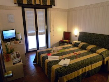 Hotel Montecarlo