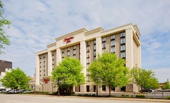 Hampton Inn Louisville Downtown