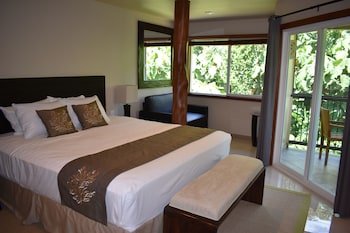 Hilo Beach House Inn
