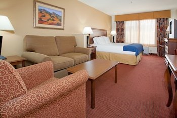 Holiday Inn Express Hotel & Suites Tooele