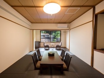 Livemax Resort Aki Miyajima