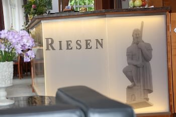 Hotel Zum Riesen