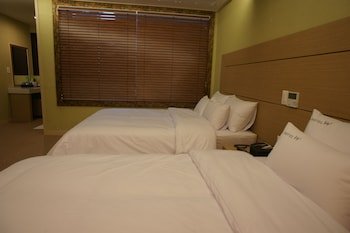 Hotel W