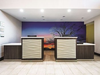 La Quinta Inn & Suites by Wyndham McKinney