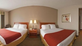 Holiday Inn Express & Suites Tell City