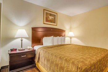 MainStay Suites Texas Medical Center/Reliant Park