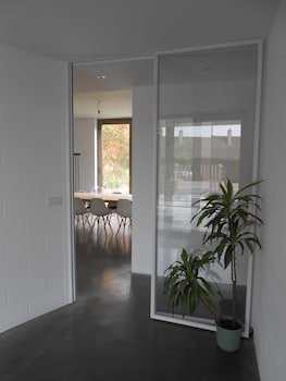 Dimensions M